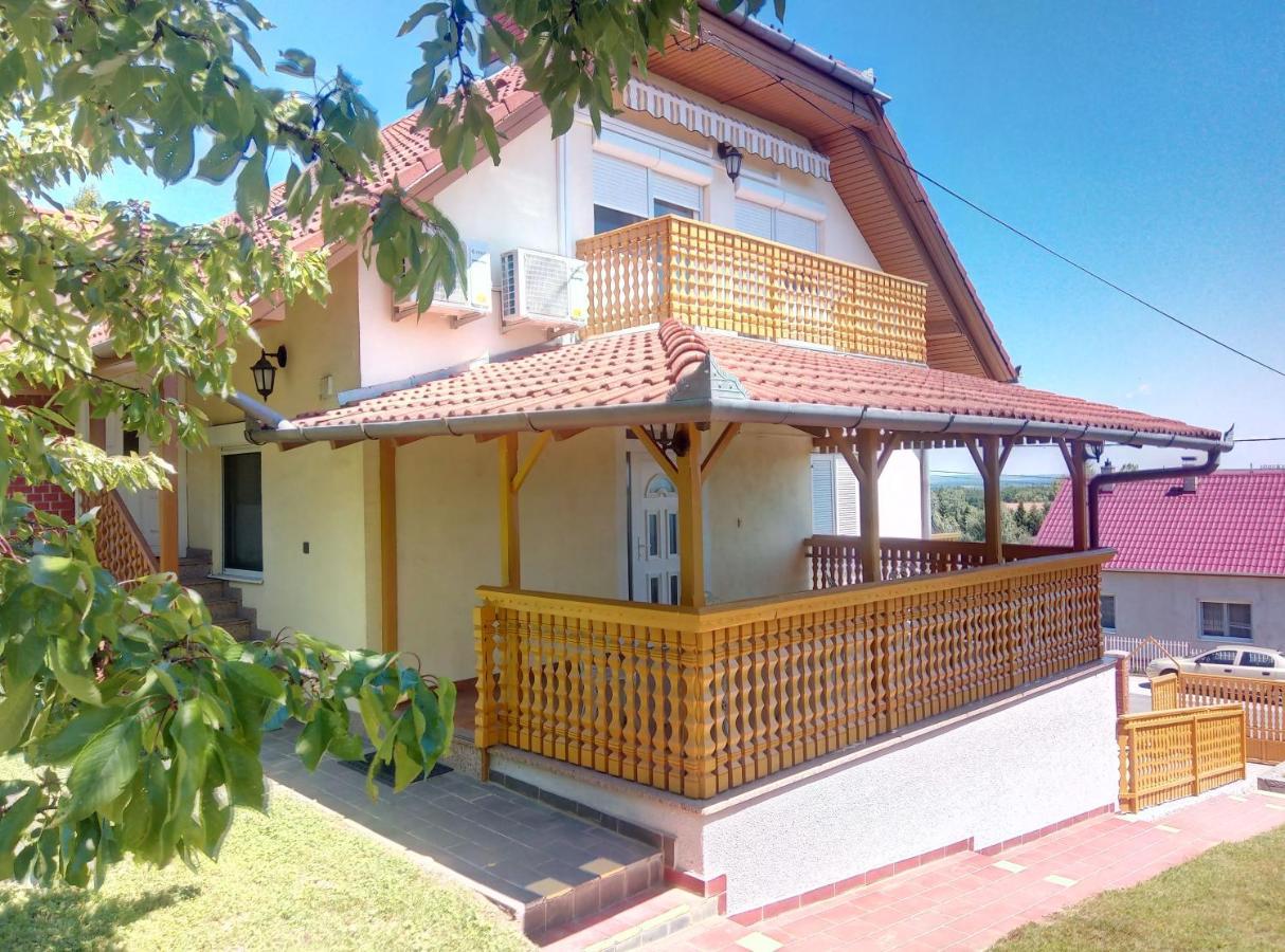 Piroska Apartment Zalakaros Exterior foto
